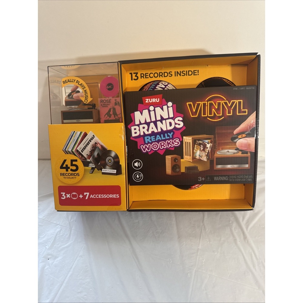 Zuru Mini Brands Really Works Vinyl Player Bundle 13 Mini Records - New